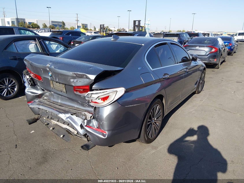 Vin: wbaja9c53jb249439, lot: 45719594, bmw 530e iperformance 20184