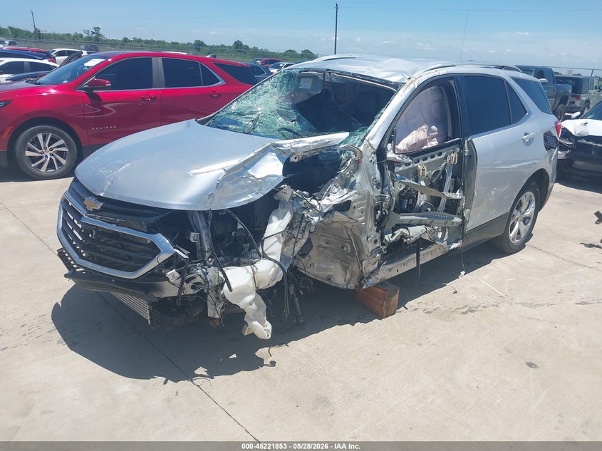 2019 CHEVROLET EQUINOX auction photo 2