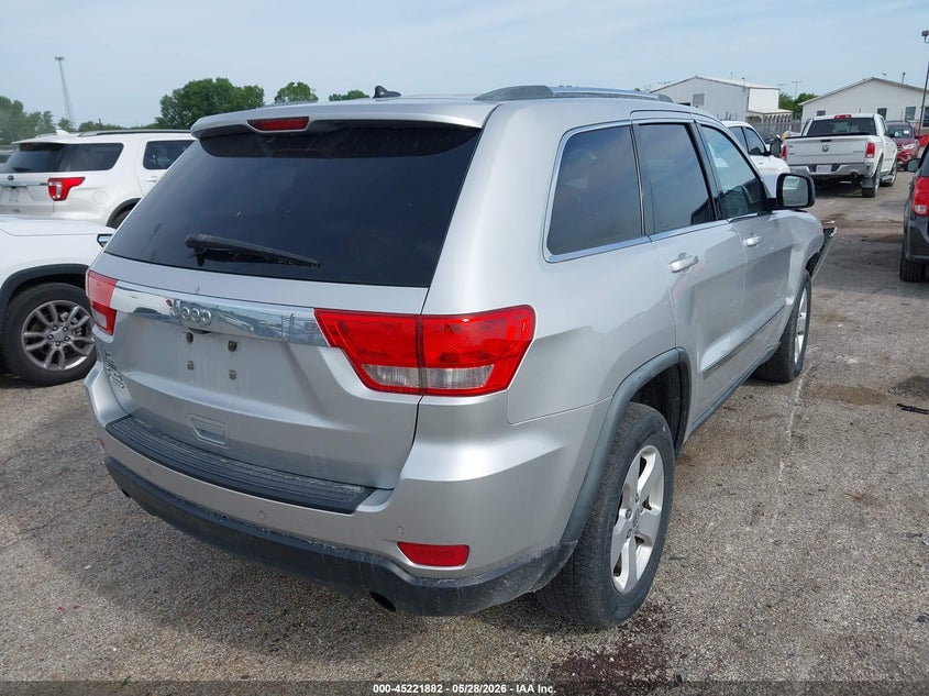 Vin: 1j4rr4gt0bc726585, lot: 45719643, jeep grand cherokee laredo 20114