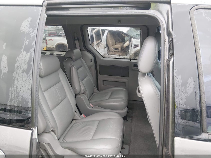 2005 FORD FREESTAR auction photo 8