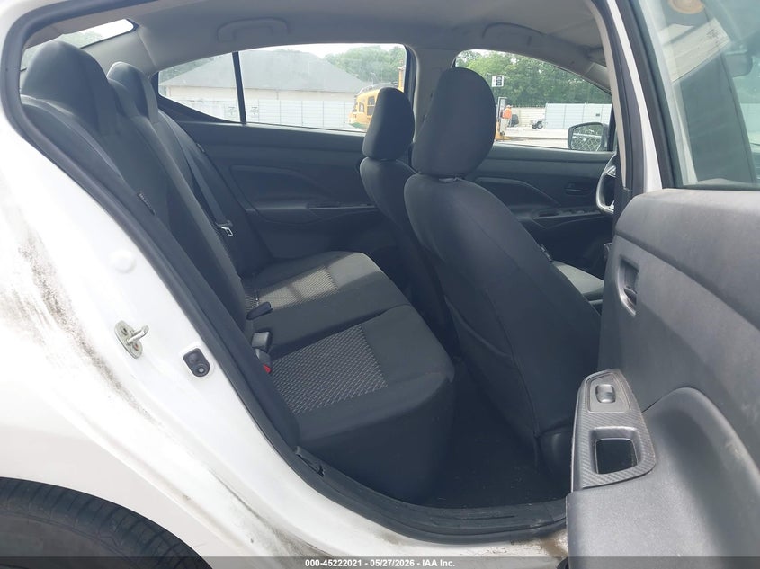 AtlanticExpress - Nissan Versa