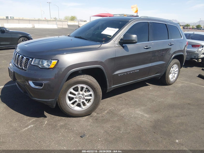 2019 Jeep Grand Cherokee Laredo E 4x2 1C4RJEAG0KC731767 photo 1
