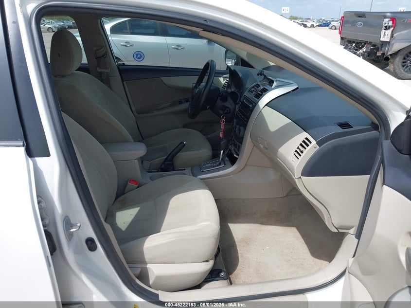 2012 TOYOTA COROLLA auction photo 5