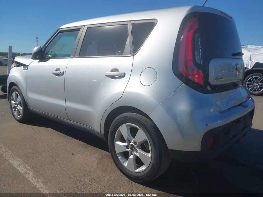 2019 KIA SOUL auction photo 3