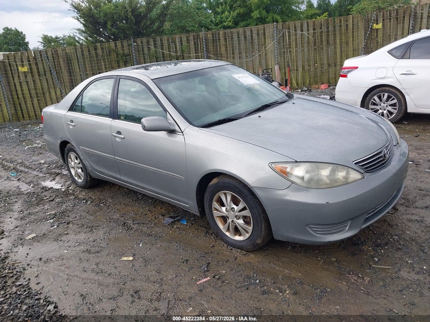 2005 TOYOTA CAMRY LE V6