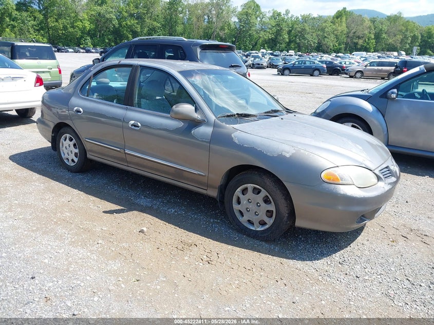 2000 HYUNDAI ELANTRA GLS