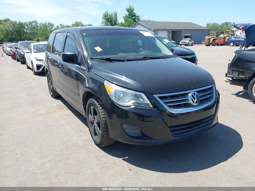 Vin: 2v4rw3d10ar242424, lot: 45720195, volkswagen routan se 2010 img_1