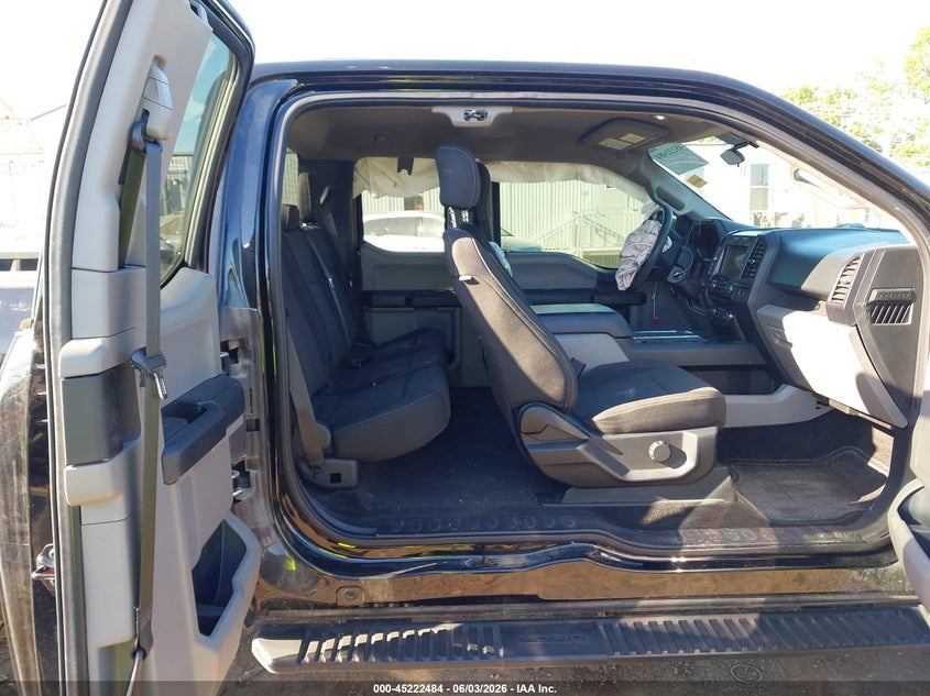 2017 FORD F-150 auction photo 8