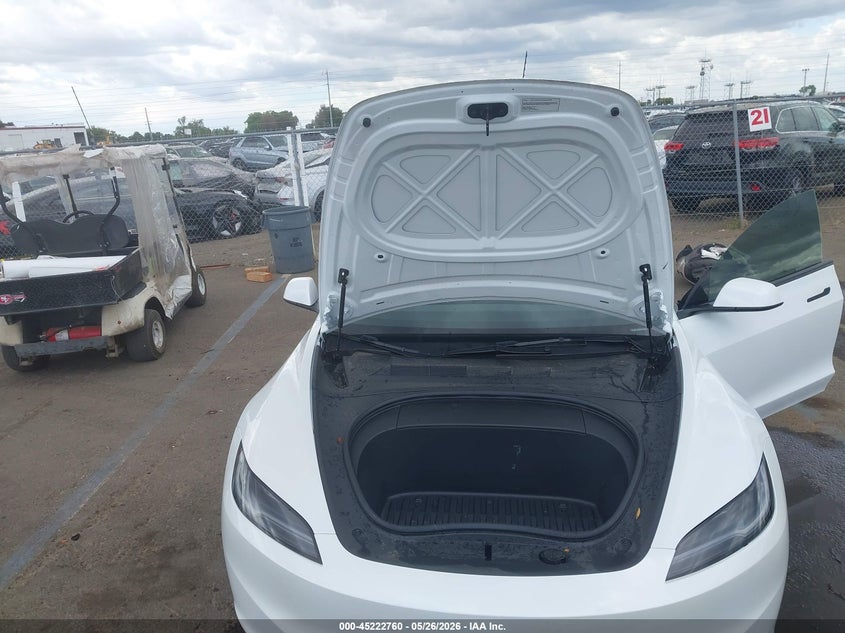 2024 Tesla Model 3 Long Range Dual Motor All-Wheel Drive VIN: 5YJ3E1EB7RF810626 Lot: 45222760