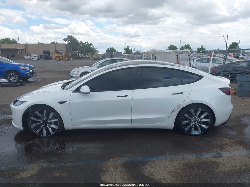 2024 Tesla Model 3 Long Range Dual Motor All-Wheel Drive VIN: 5YJ3E1EB7RF810626 Lot: 45222760