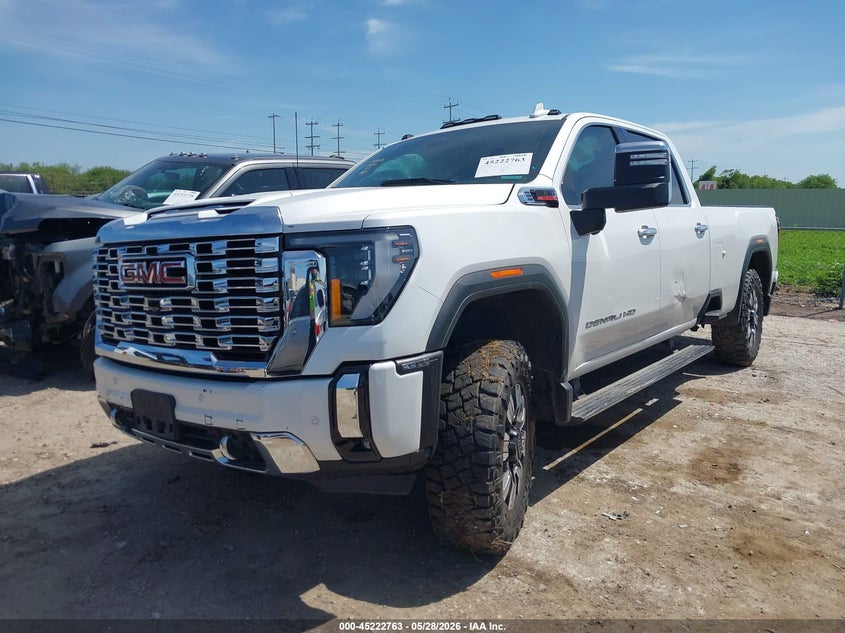 2024 GMC SIERRA 3500HD auction photo 2