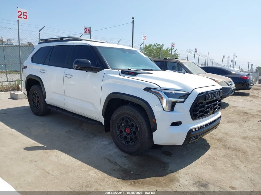 Vin: 7svaaaba7rx038557, lot: 45720679, toyota sequoia trd pro 2024 img_1
