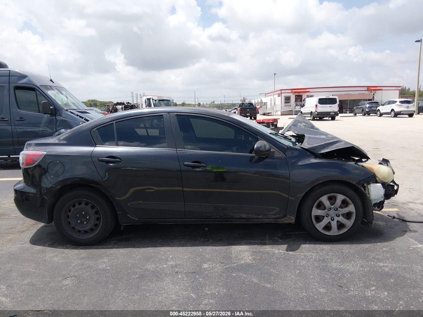 2013 MAZDA 3 SEDAN 2.0L I-4 DI, DOHC, VVT, 155HP