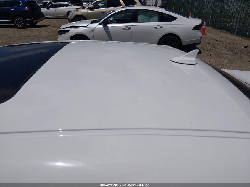 2015 Dodge Challenger R/T VIN: 2C3CDZAT4FH715144 Lot: 45222966