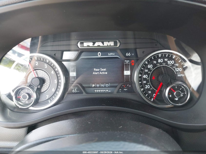 2024 Ram 2500 Big Horn 4X4 6'4 Box VIN: 3C6UR5DJ3RG372343 Lot: 45223097