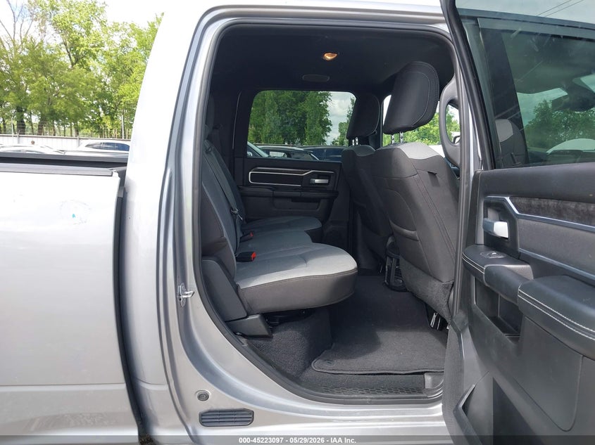 2024 RAM 2500 auction photo 8