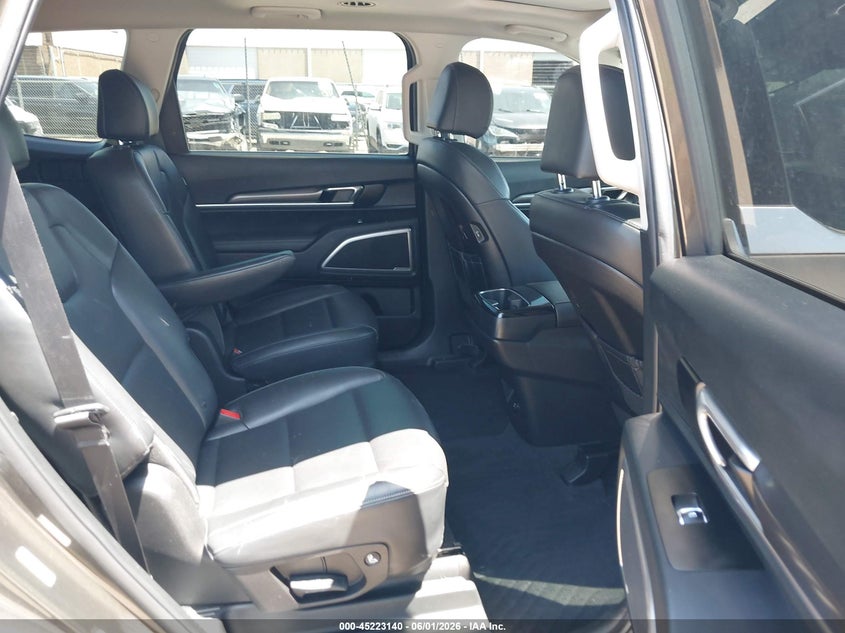2024 KIA TELLURIDE auction photo 8