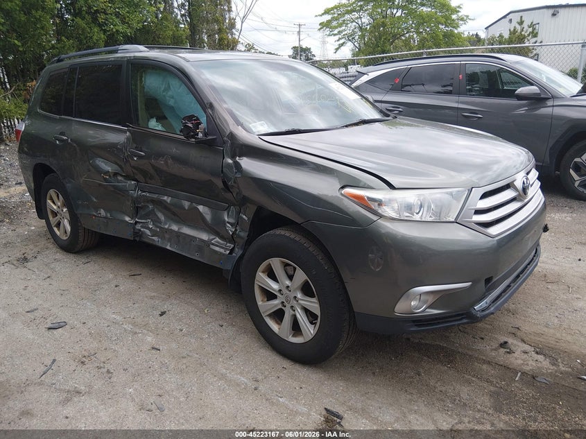 2012 TOYOTA HIGHLANDER auction photo 1