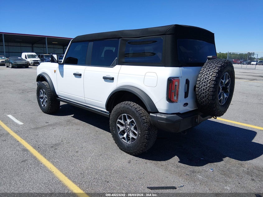 Vin: 1fmee5dp9plb30116, lot: 45721003, ford bronco badlands 20233