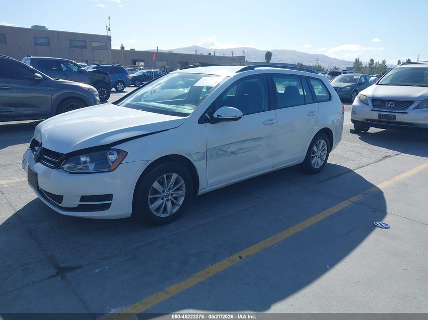 2015 Volkswagen Golf Sportwagen Tsi S 4-Door 3VWC17AU0FM504121 photo 1