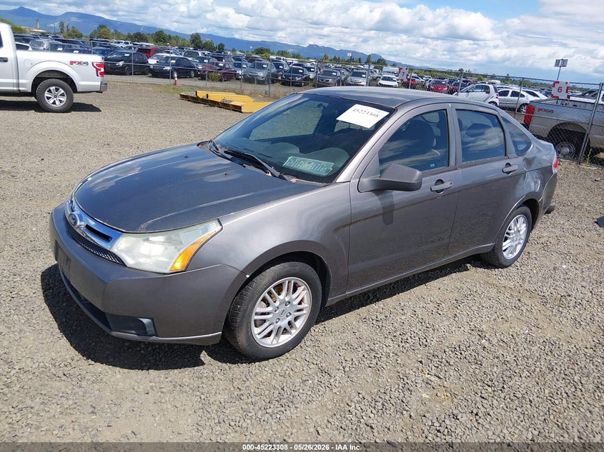 Vin: 1fahp3fn5bw121597, lot: 45721069, ford focus se 20112