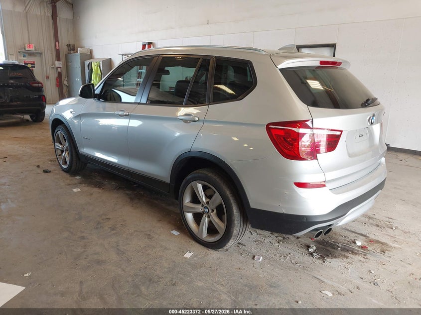 2017 BMW X3 auction photo 3
