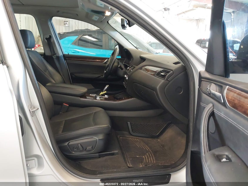2017 BMW X3 auction photo 5