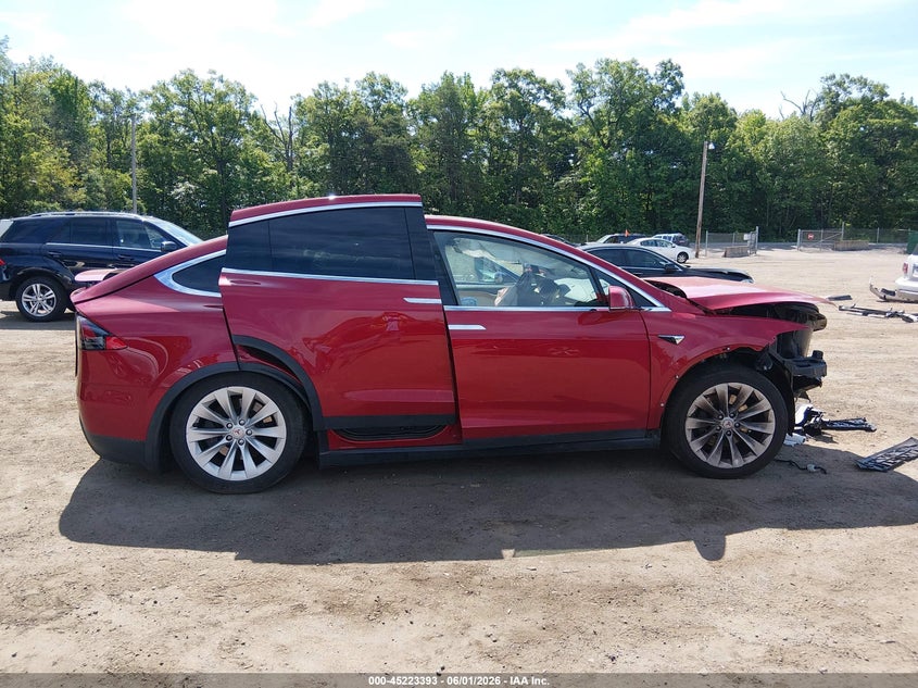 2018 Tesla Model X VIN: 5YJXCAE29JF116046 Lot: 45223393