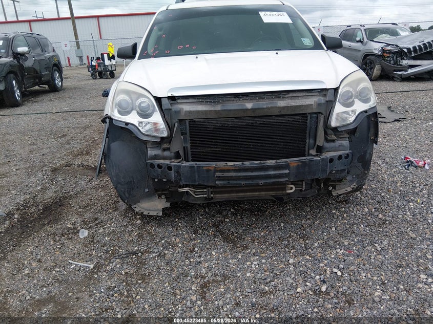 2011 GMC ACADIA auction photo 6