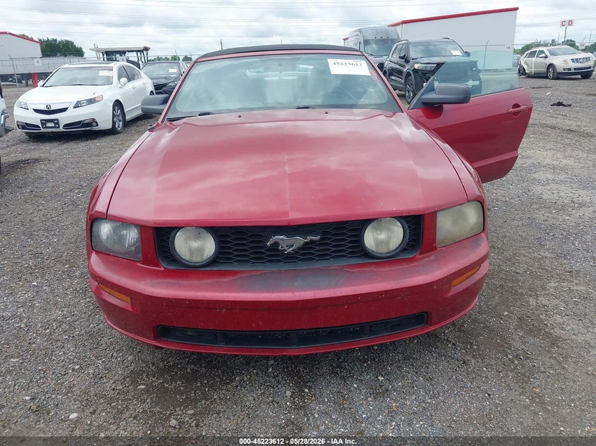 2009 FORD MUSTANG auction photo 6