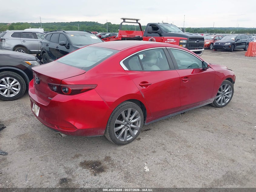 2023 MAZDA MAZDA3 auction photo 4