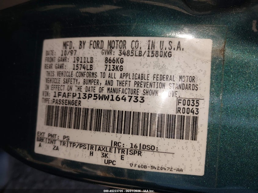 1998 Ford Escort Se VIN: 1FAFP13P5WW164733 Lot: 45223705