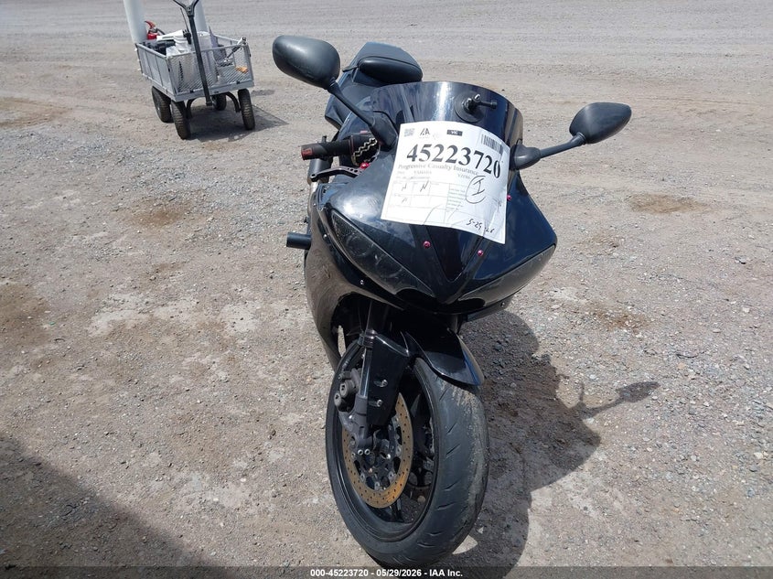 2005 Yamaha Yzfr6 L VIN: JYARJ06Y15A005500 Lot: 45223720