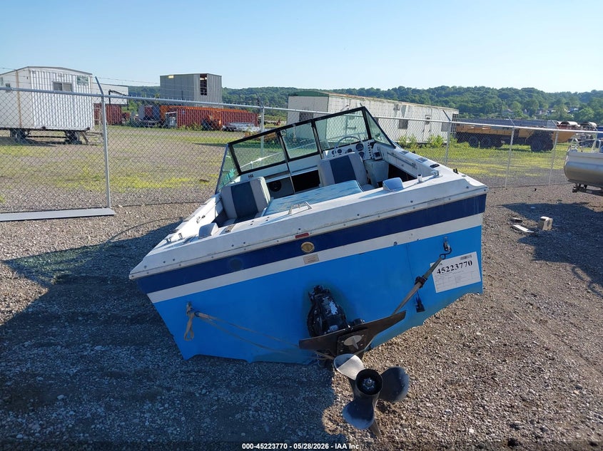 1972 SLICK CRAFT SLICK CRAFT SS204 auction photo 6
