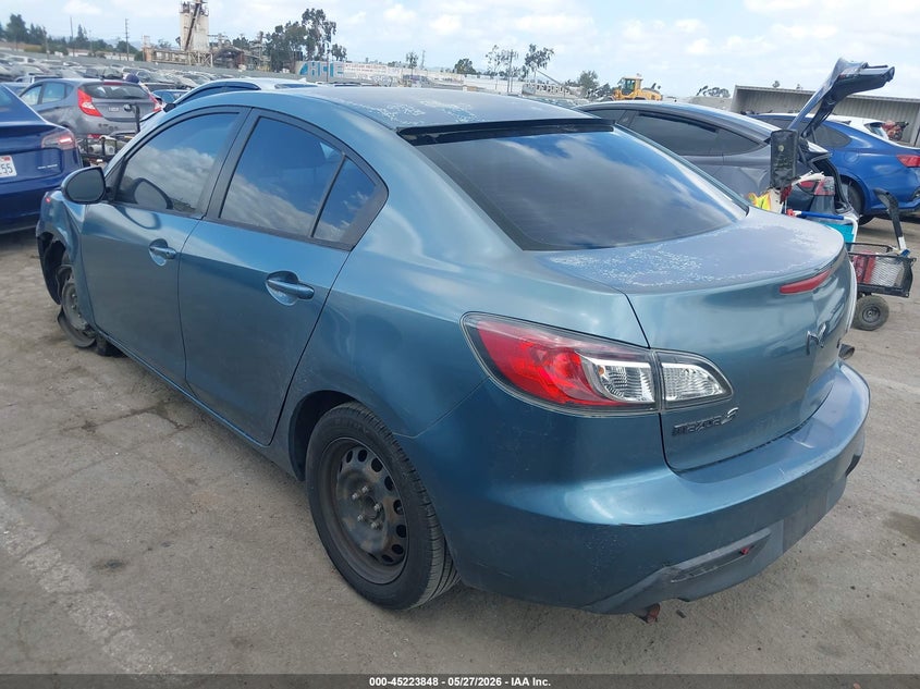 Vin: jm1bl1ug7b1362532, lot: 45721609, mazda mazda3 i sport 20113