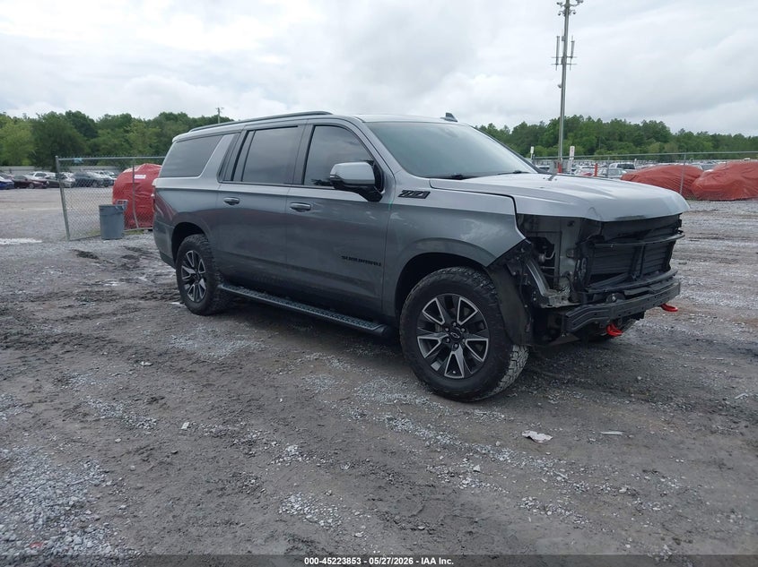 CHEVROLET SUBURBAN - zdjęcie 1