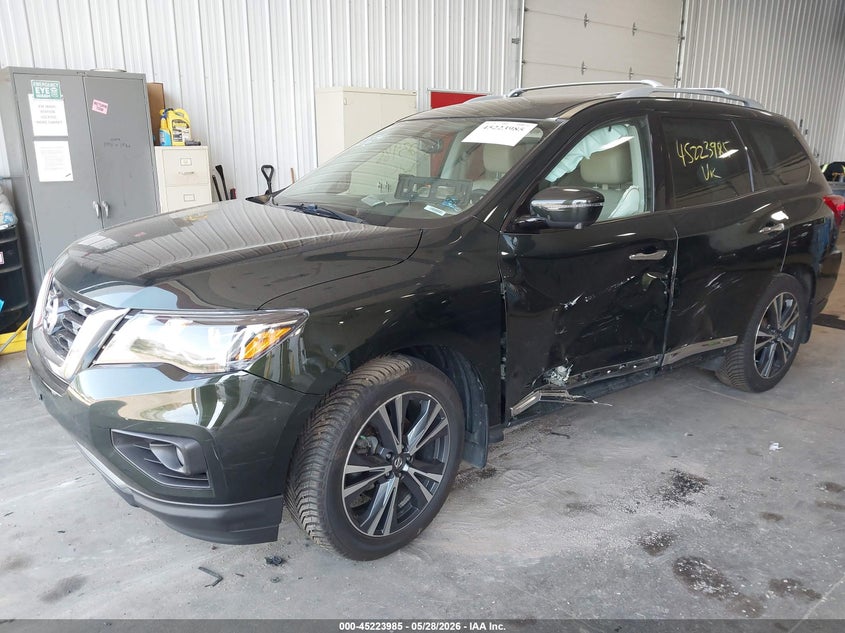 2019 NISSAN PATHFINDER auction photo 2