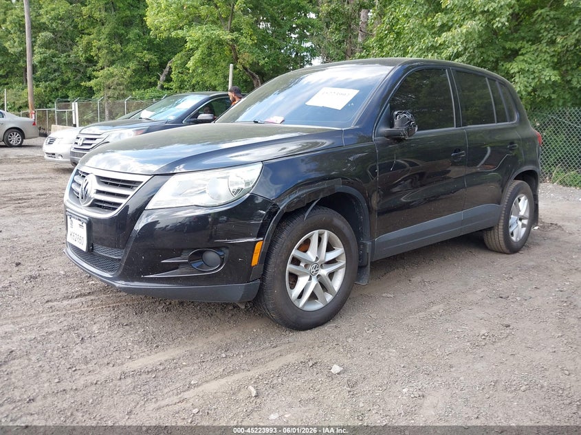 Vin: wvgbv7ax1bw527636, lot: 45721754, volkswagen tiguan s 20112