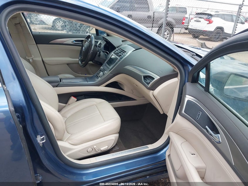 LINCOLN MKZ 2019 VIN 3LN6L5B98KR619230