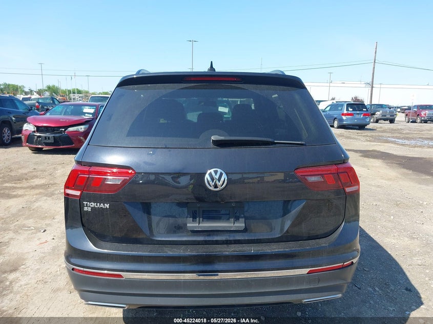 2020 VOLKSWAGEN TIGUAN 2.0T SE/2.0T SE R-LINE BLACK/2.0T SEL — Photo 16