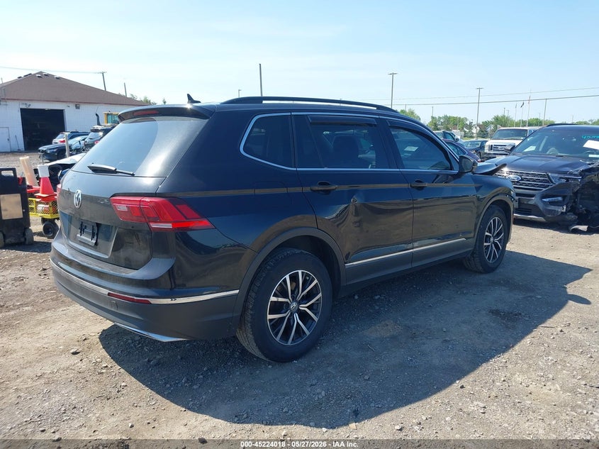 2020 VOLKSWAGEN TIGUAN 2.0T SE/2.0T SE R-LINE BLACK/2.0T SEL — Photo 4