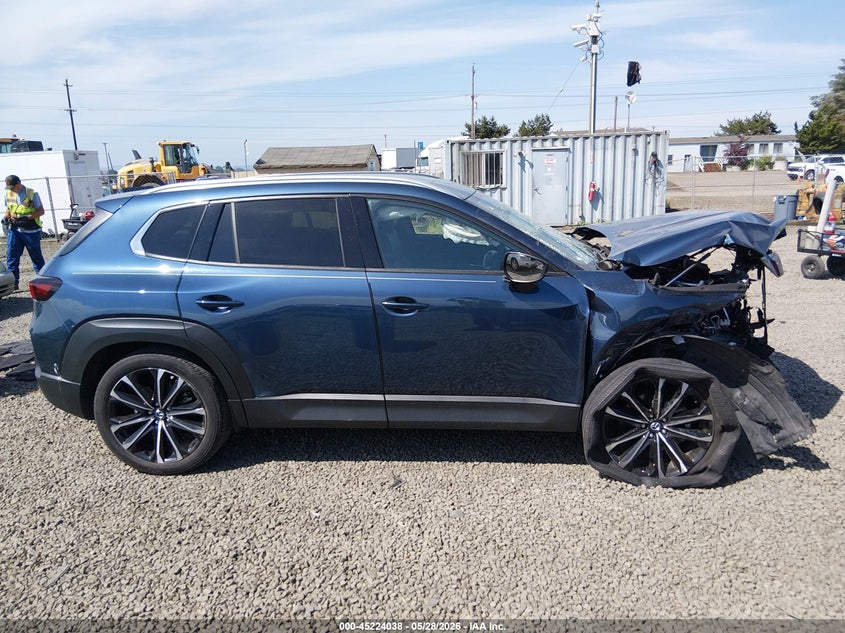 MAZDA CX-50 - zdjęcie 14