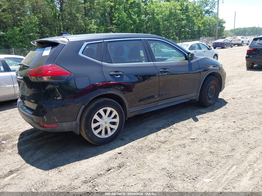 Vin: knmat2mv8hp542429, lot: 45721839, nissan rogue s 20174