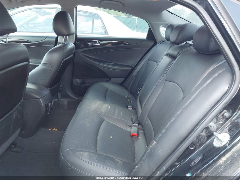 5NPEC4AC2CH474083 2012 Hyundai Sonata 2.4 Limited black