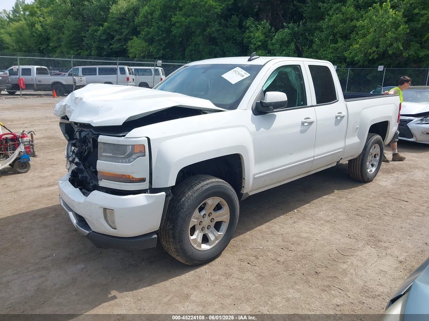 2016 CHEVROLET SILVERADO 1500 auction photo 2