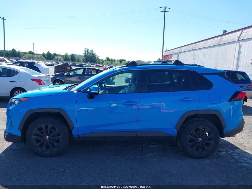 AtlanticExpress - Toyota RAV4