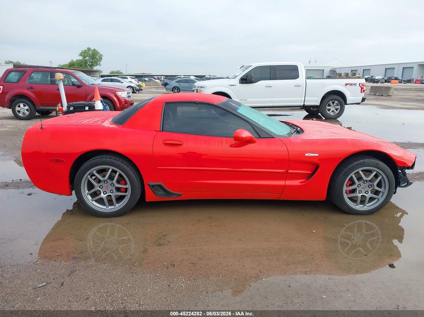 2004 Chevrolet Corvette Z06 Hardtop VIN: 1G1YY12S245111845 Lot: 45224282