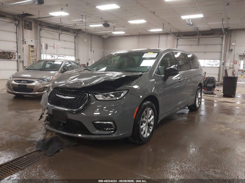 Vin: 2c4rc3bg5sr581160, lot: 45722084, chrysler pacifica select 20252
