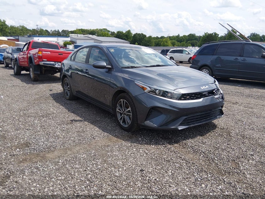 Vin: 3kpf24ad9ne466795, lot: 45722105, kia forte lxs 2022 img_1