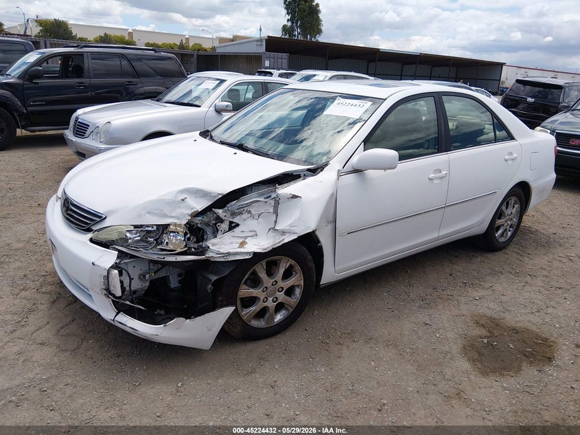 2005 Toyota Camry Xle 4T1BE32K15U566139 photo 1